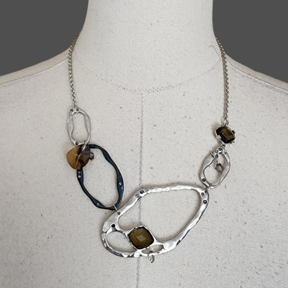 Silver Abstract Stone Necklace - Picture 1 of 7